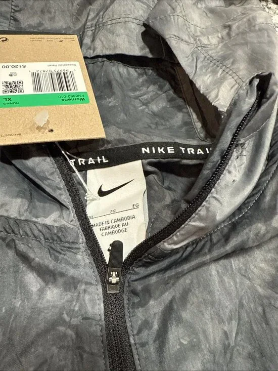 Nike Trail Women's Repel Running Jacket Gray FN6853-010 Sz XL NWT $120 - Picture 5 of 8